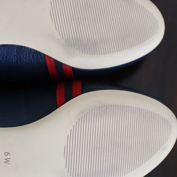 Talbots Leather Navy Flats - Picture 9 of 11